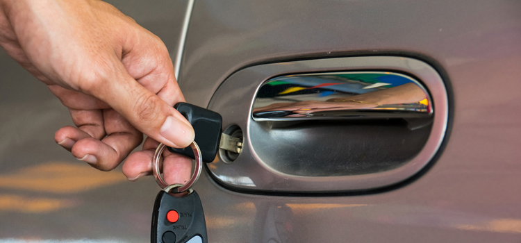 Car door lock repair in Colton